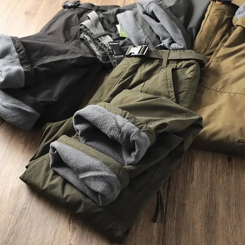 Outdoor Hiking Pants Men's Thickened Fleece Windproof Waterproof Soft Shell Straight Leg Workwear Trousers Cold Resistant Warm