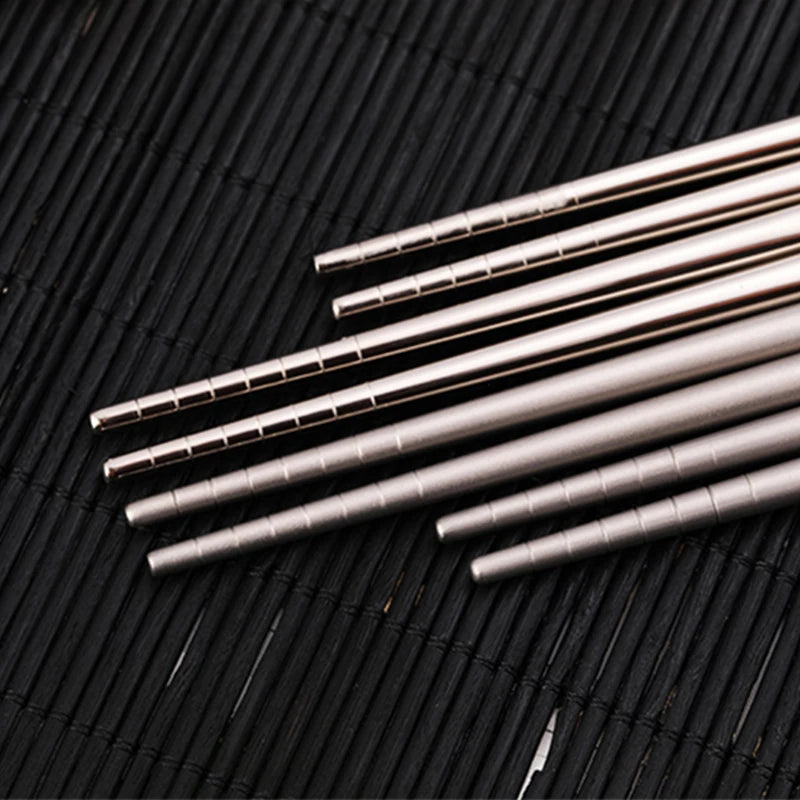 Tiartisan Titanium Square Chopsticks Titanium Sushi Hashi Chinese Japanese Chopsticks 1 Pair 195mm/230mm For Outdoor Picnic